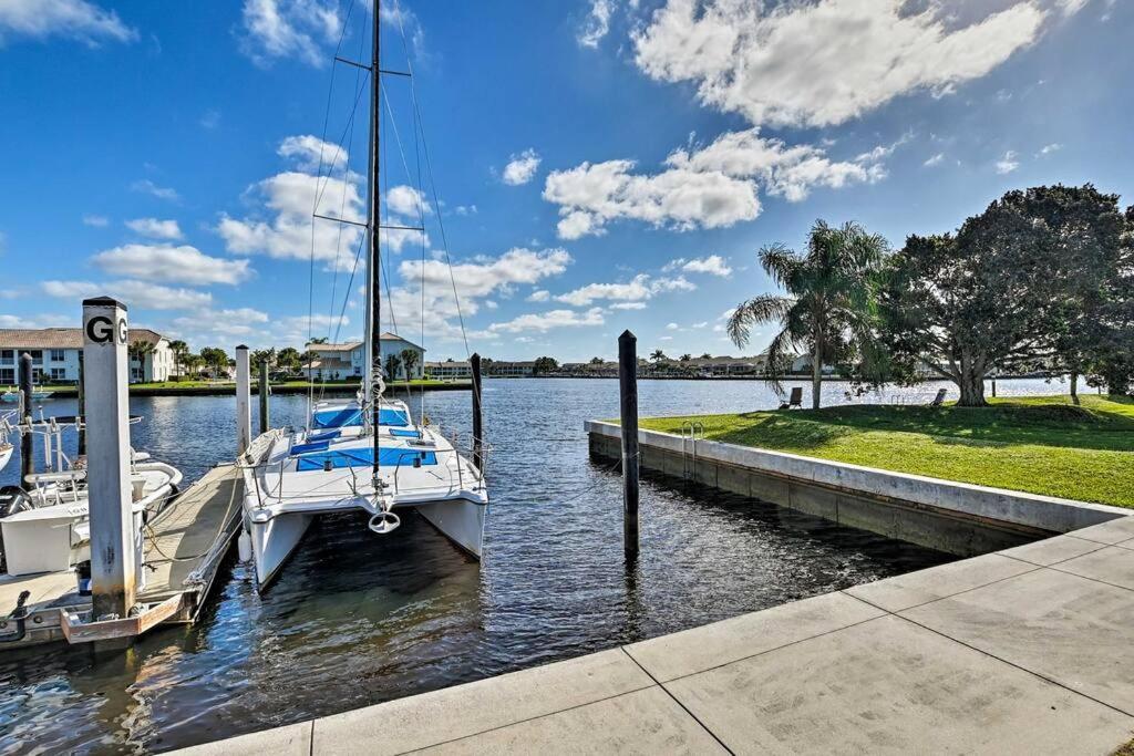 Marina Getaway On The Water! Appartement North North Naples Buitenkant foto