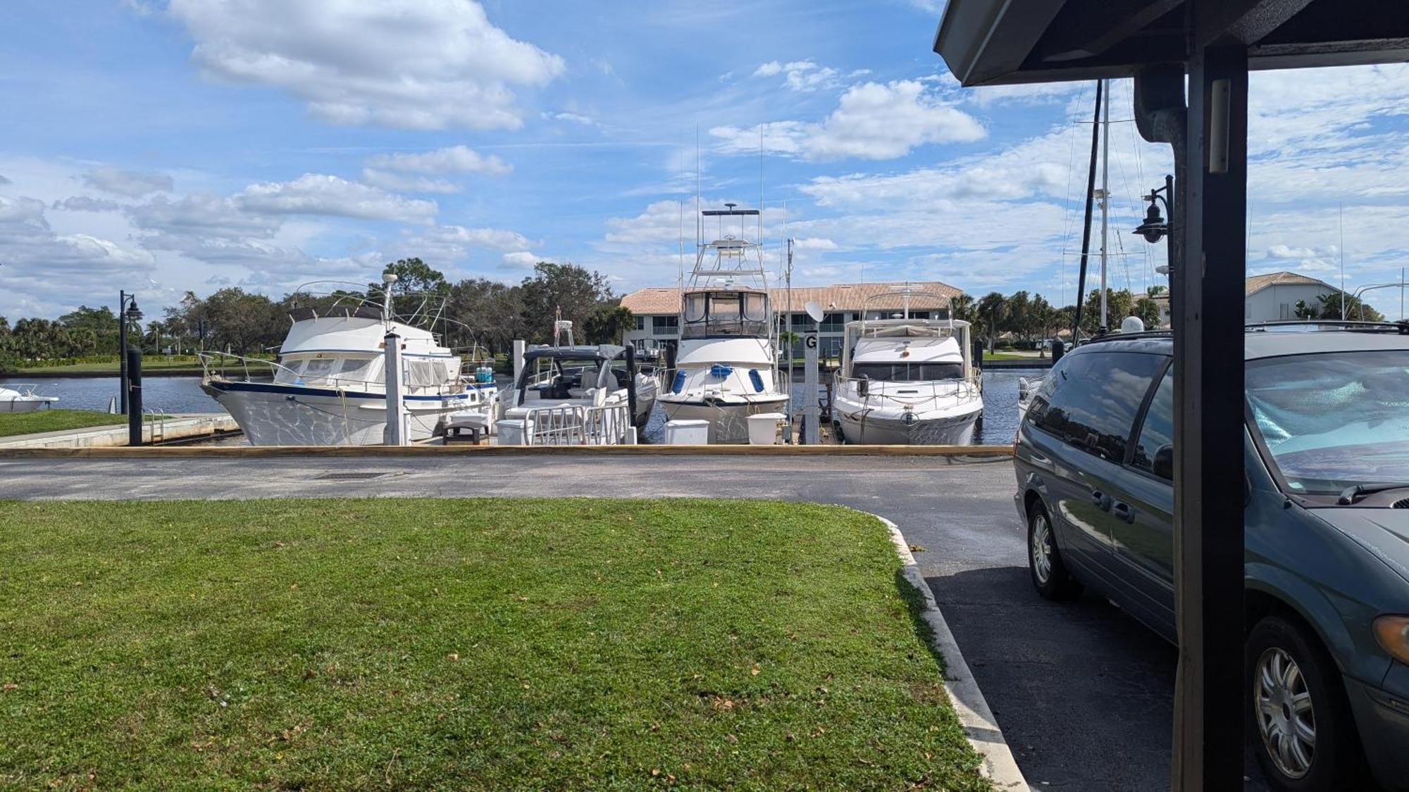 Marina Getaway On The Water! Appartement North North Naples Buitenkant foto